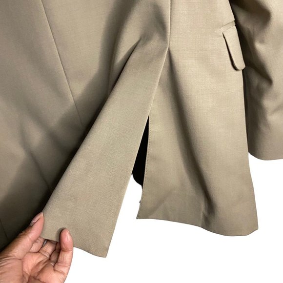 Tommy Hilfiger Men's Tan Notch Lapel Single Breasted Blazer - Picture 8 of 11